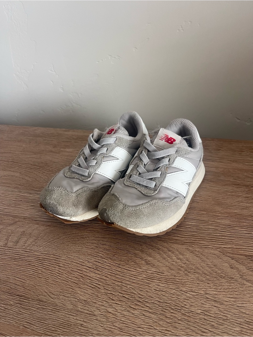 New Balance little Kids 237 Light Gray Slip On